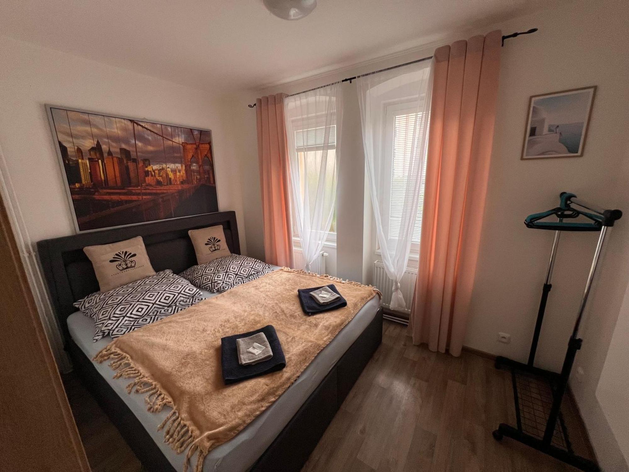 Apartmentscarlsbad Карловы Вары Экстерьер фото