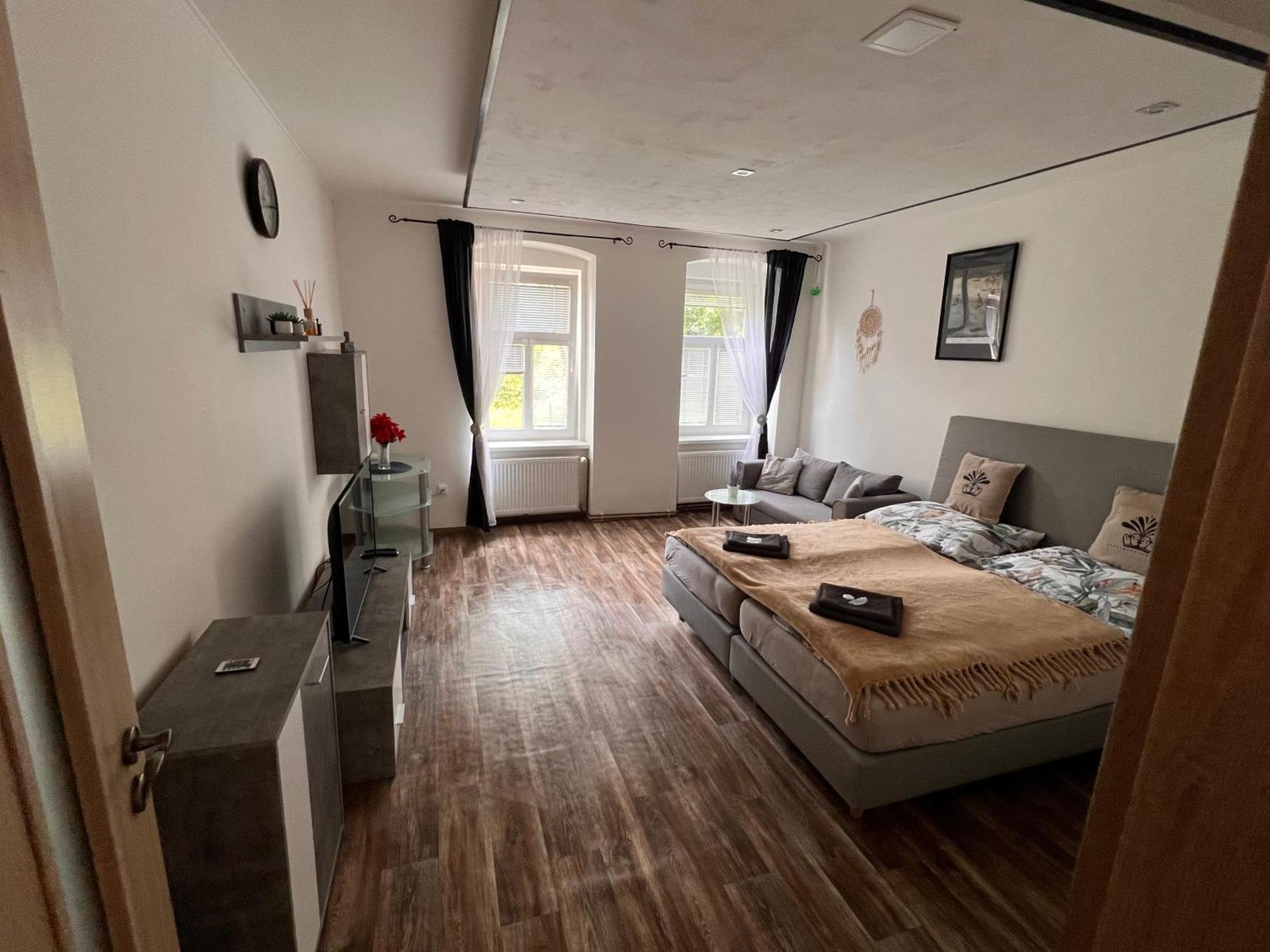 Apartmentscarlsbad Карловы Вары Экстерьер фото